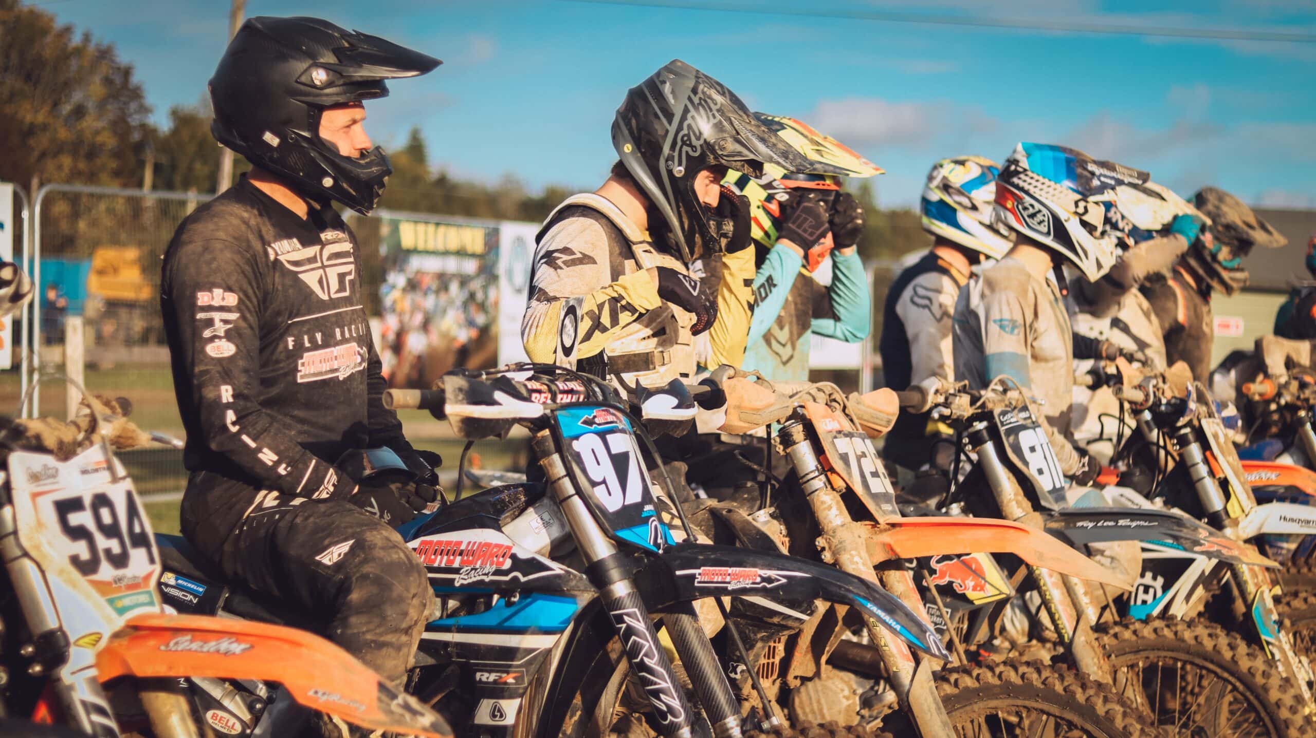 Verhaltensregeln auf der Motocross oder Enduro Strecke